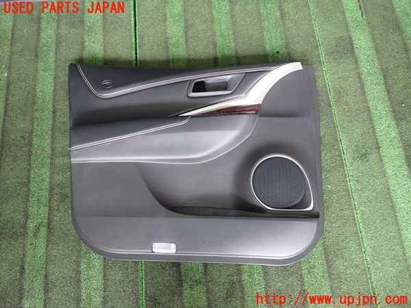 2UPJ-28081264]ハリアー(ZSU60W)左前ドア内張り 中古_m0001.jpg