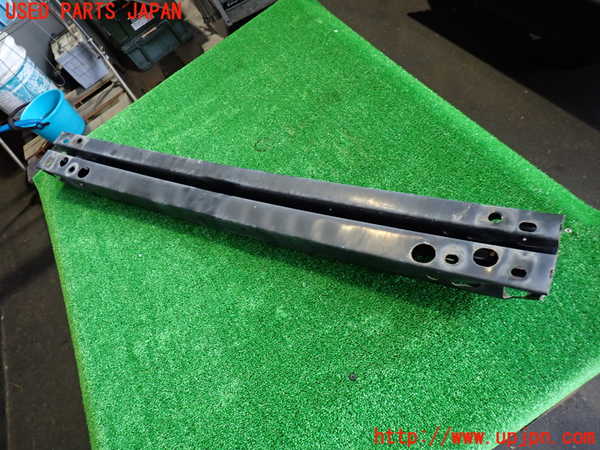 2UPJ-28091014]ハイエースバン200系(KDH201V)フロントバンパーホースメント 中古_m0003.jpg