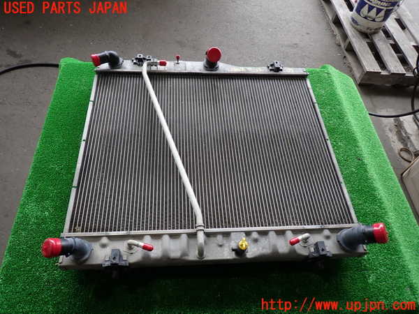 2UPJ-28092321]ハイエースバン200系(KDH201V)ラジエーター1 中古_m0001.jpg