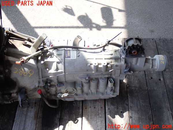 2UPJ-28093010]ハイエースバン200系(KDH201V)ミッション AT 1KD-FTV 中古_m0002.jpg