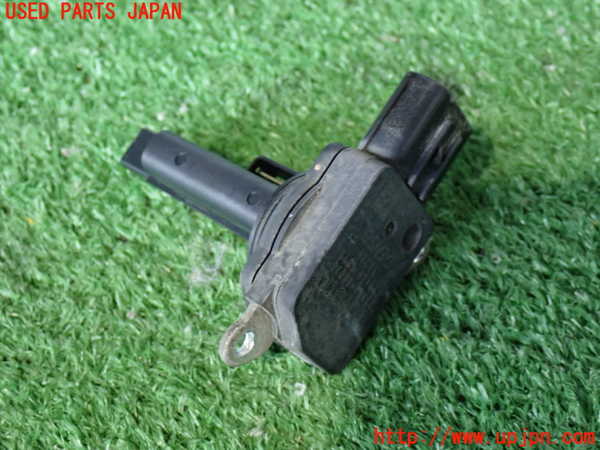 2UPJ-28096320]ハイエースバン200系(KDH201V)エアフロメーター 中古_m0001.jpg