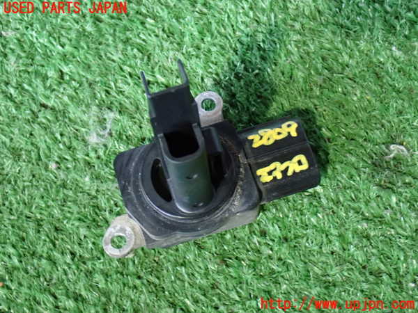 2UPJ-28096320]ハイエースバン200系(KDH201V)エアフロメーター 中古_m0002.jpg