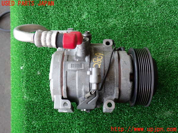 2UPJ-28096025]ハイエースバン200系(KDH201V)エアコンコンプレッサー 中古_m0001.jpg