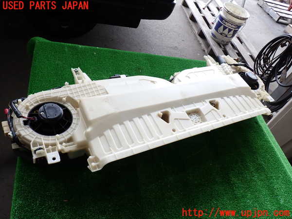 2UPJ-28096081]ハイエースバン200系(KDH201V)エバポレーター1 中古_m0005.jpg