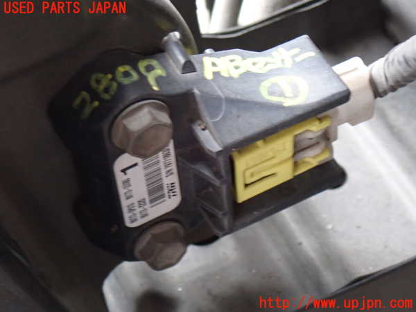 2UPJ-28096356]ハイエースバン200系(KDH201V)エアバッグセンサー1 中古_m0001.jpg