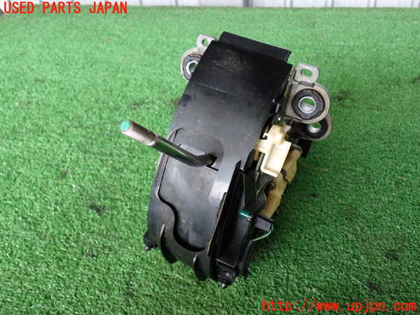 2UPJ-28097555]ハイエースバン200系(KDH201V)ATシフトレバー 中古_m0001.jpg