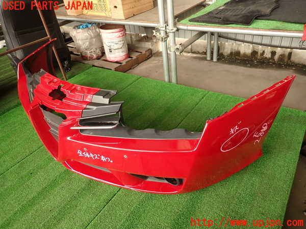 2UPJ-28101010]アルファロメオ・スパイダー(93922S)フロントバンパー 中古_m0001.jpg