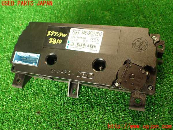 2UPJ-28106066]アルファロメオ・スパイダー(93922S)エアコンスイッチ1 中古_m0003.jpg