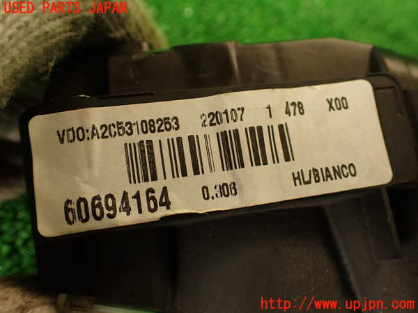 2UPJ-28106180]アルファロメオ・スパイダー(93922S)3連メーター 中古_m0004.jpg