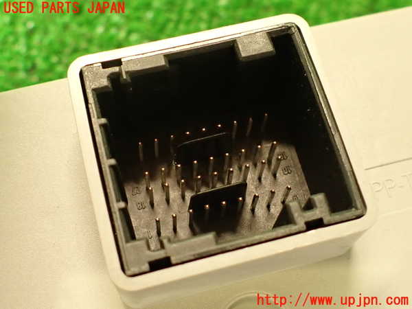 2UPJ-28106148]アルファロメオ・スパイダー(93922S)コンピューター3 中古_m0004.jpg