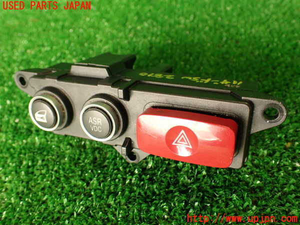 2UPJ-28106290]アルファロメオ・スパイダー(93922S)ハザードスイッチ 中古_m0001.jpg