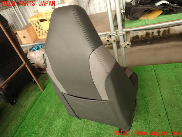 2UPJ-28107065]アルファロメオ・スパイダー(93922S)助手席シート 中古_m0004.jpg