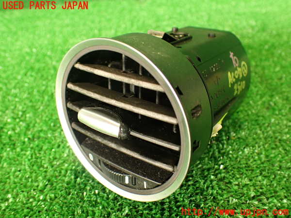 2UPJ-28107527]アルファロメオ・スパイダー(93922S)エアコン吹き出し口2 (右) 中古_m0001.jpg