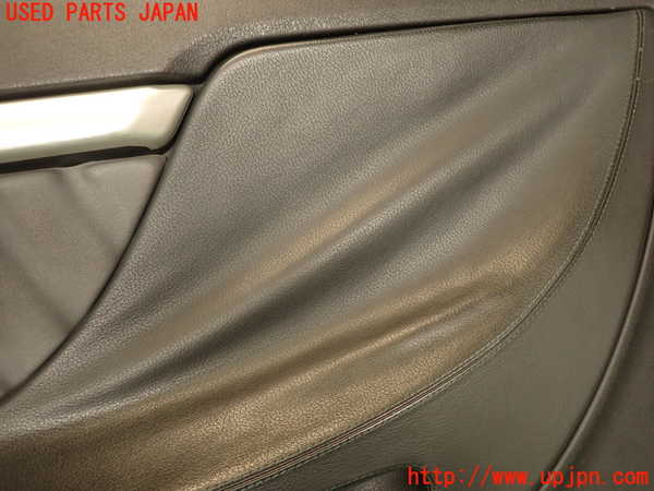 2UPJ-28101234]アルファロメオ・スパイダー(93922S)右ドア内張り 中古_m0002.jpg