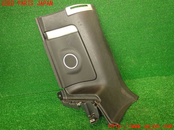 2UPJ-28107680]アルファロメオ・スパイダー(93922S)左リアピラートリム 中古_m0001.jpg