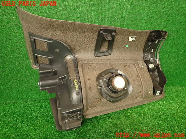 2UPJ-28107680]アルファロメオ・スパイダー(93922S)左リアピラートリム 中古_m0005.jpg