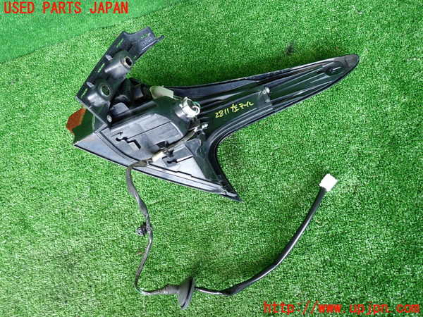 2UPJ-28111536]レクサス・NX300h(AYZ10)左テールランプ 中古_m0003.jpg