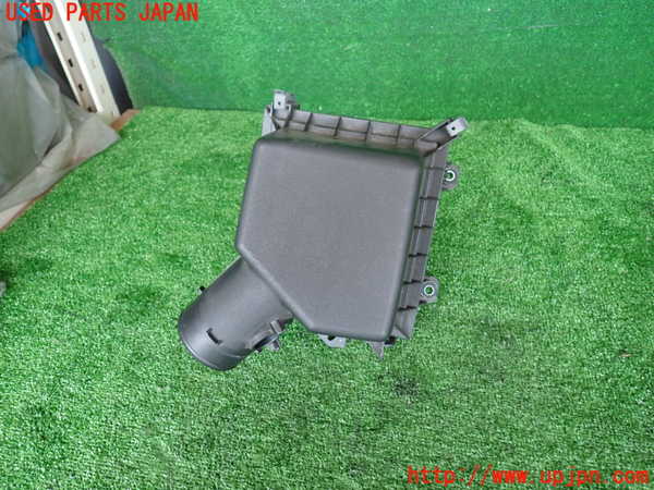 2UPJ-28112560]レクサス・NX300h(AYZ10)エアクリーナーボックス 中古_m0001.jpg
