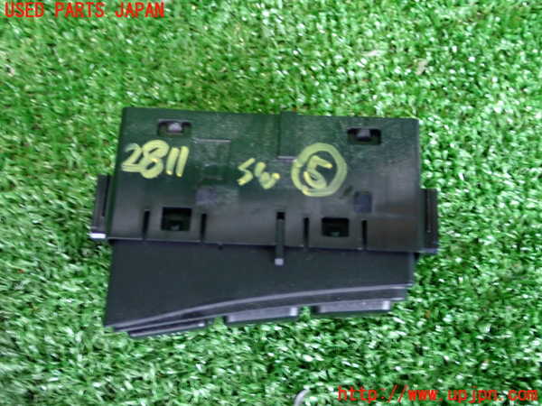 2UPJ-28116310]レクサス・NX300h(AYZ10)スイッチ5 (DISP) 中古_m0002.jpg