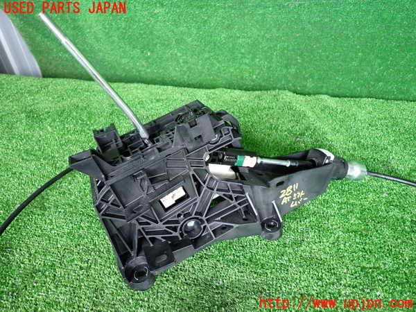2UPJ-28117555]レクサス・NX300h(AYZ10)ATシフトレバー 中古_m0002.jpg
