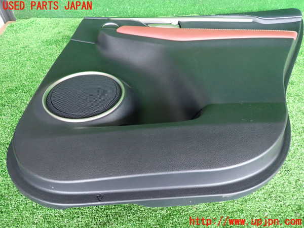 2UPJ-28111294]レクサス・NX300h(AYZ10)右後ドア内張り 中古_m0004.jpg