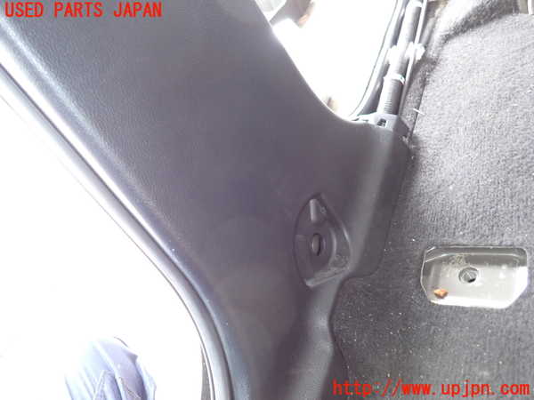 2UPJ-28117665]レクサス・NX300h(AYZ10)右センターピラートリム 中古_m0004.jpg