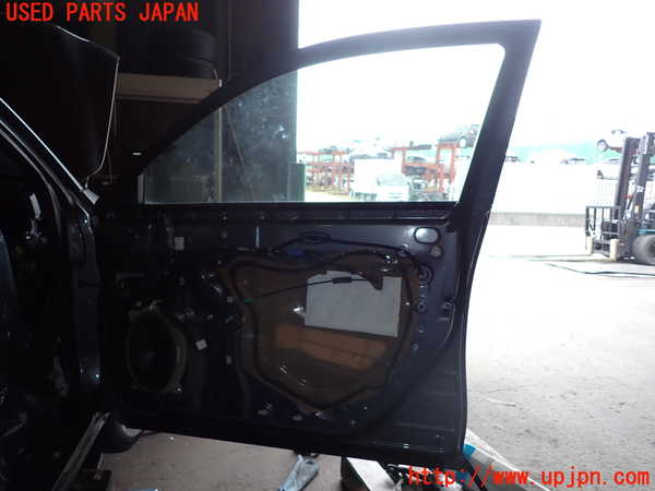 5UPJ-28121230]レクサス・CT200h(ZWA10)右前ドア 中古 NSG M4O5 43R-00014_m0005.jpg