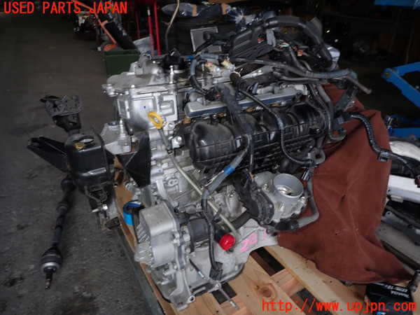 1UPJ-28122010]レクサス・CT200h(ZWA10)エンジン 2ZR-FXE 中古_m0001.jpg