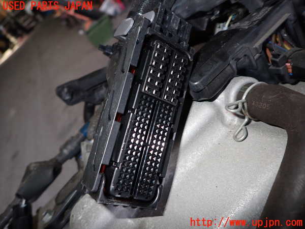 1UPJ-28122010]レクサス・CT200h(ZWA10)エンジン 2ZR-FXE 中古_m0003.jpg