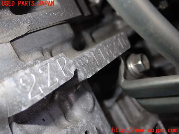 1UPJ-28122010]レクサス・CT200h(ZWA10)エンジン 2ZR-FXE 中古_m0004.jpg