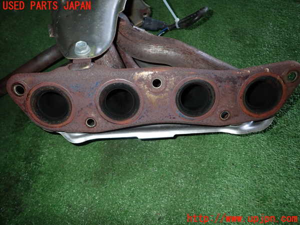 1UPJ-28122041]レクサス・CT200h(ZWA10)エキマニ1 中古_m0003.jpg