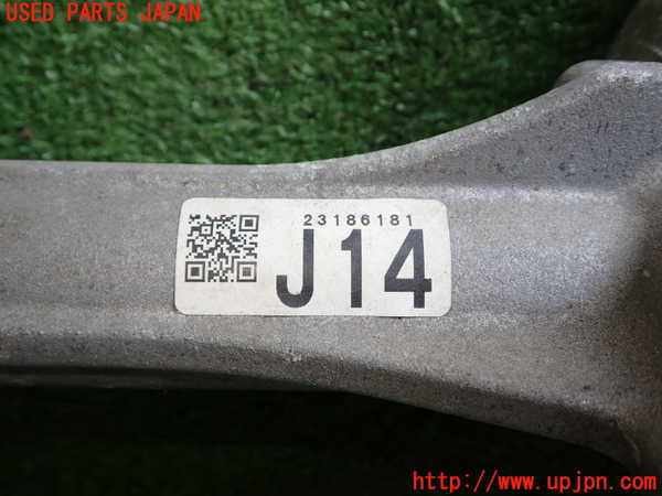 1UPJ-28124235]レクサス・CT200h(ZWA10)パワステギアボックス 中古_m0004.jpg