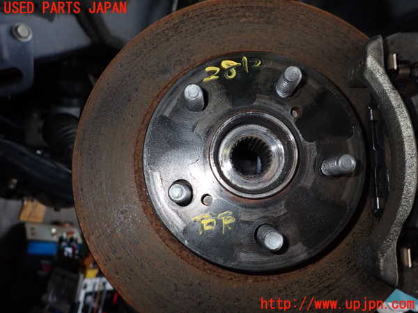 1UPJ-28124290]レクサス・CT200h(ZWA10)右フロントナックルハブ 中古_m0001.jpg
