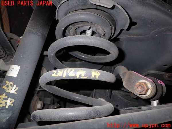 1UPJ-28125105]レクサス・CT200h(ZWA10)左リアスプリング 中古_m0001.jpg