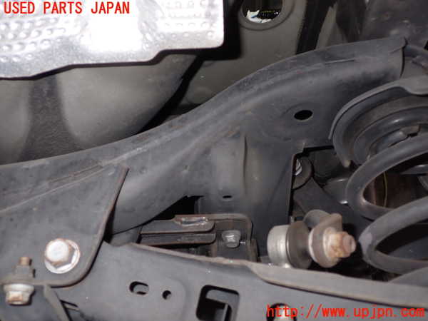 1UPJ-28125295]レクサス・CT200h(ZWA10)リアメンバー 中古_m0002.jpg