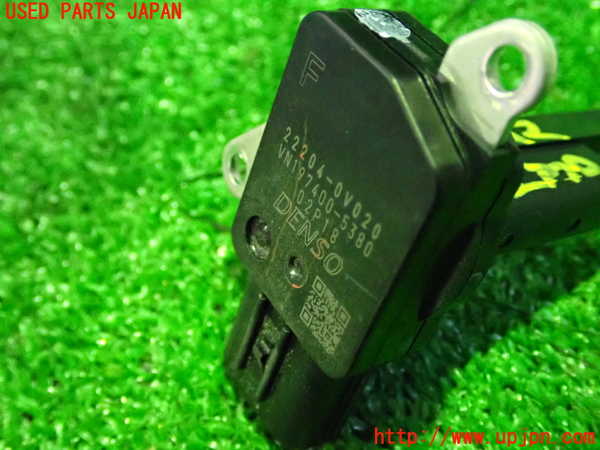 1UPJ-28126320]レクサス・CT200h(ZWA10)エアフロメーター 中古_m0002.jpg