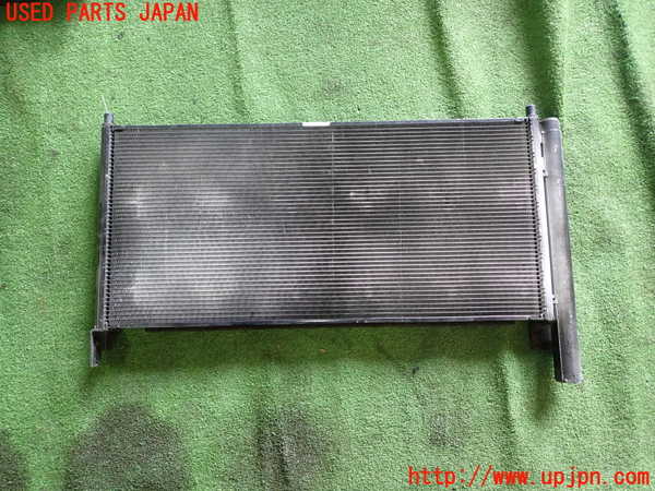 5UPJ-28126031]レクサス・CT200h(ZWA10)エアコンコンデンサー1 中古_m0002.jpg
