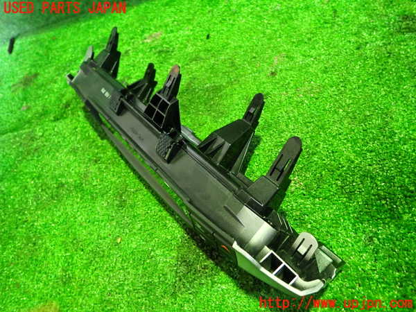 5UPJ-28126066]レクサス・CT200h(ZWA10)エアコンスイッチ1 中古_m0002.jpg