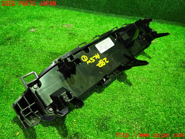 5UPJ-28126066]レクサス・CT200h(ZWA10)エアコンスイッチ1 中古_m0004.jpg