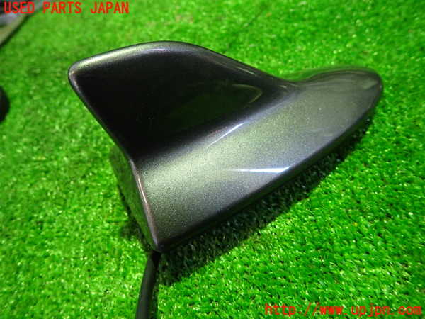 5UPJ-28126550]レクサス・CT200h(ZWA10)アンテナ 中古_m0002.jpg