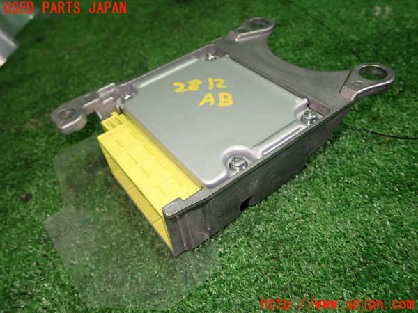 1UPJ-28126145]レクサス・CT200h(ZWA10)エアバッグコンピューター 中古 89170-76010_m0003.jpg