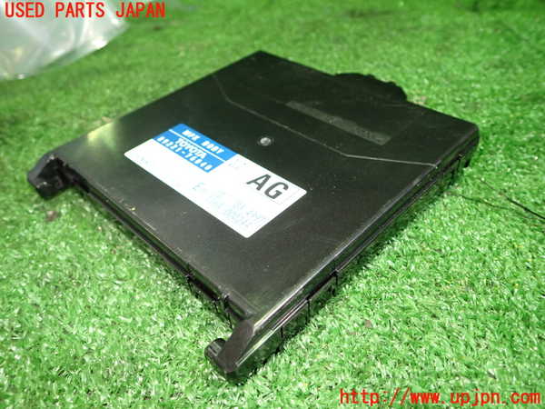 5UPJ-28126146]レクサス・CT200h(ZWA10)コンピューター1(MPX BODY) 中古 89221-76040_m0001.jpg