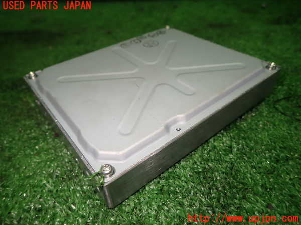 5UPJ-28126150]レクサス・CT200h(ZWA10)コンピューター5(TRANSCEIVER TELEMATICS) 中古 86741-48010_m0003.jpg