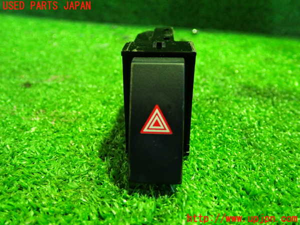 1UPJ-28126290]レクサス・CT200h(ZWA10)ハザードスイッチ 中古_m0001.jpg