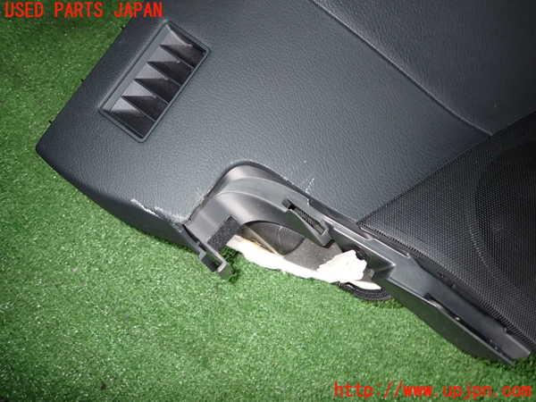 1UPJ-28127505]レクサス・CT200h(ZWA10)ダッシュボード 中古_m0004.jpg