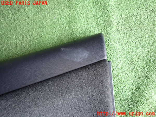 1UPJ-28121234]レクサス・CT200h(ZWA10)右前ドア内張り 中古_m0003.jpg