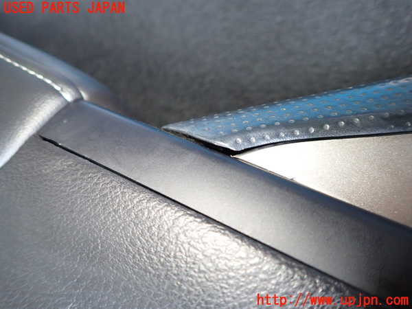 1UPJ-28121264]レクサス・CT200h(ZWA10)左前ドア内張り 中古_m0004.jpg