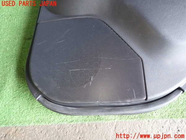 1UPJ-28121294]レクサス・CT200h(ZWA10)右後ドア内張り 中古_m0002.jpg