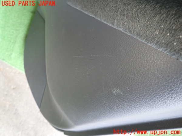 1UPJ-28121294]レクサス・CT200h(ZWA10)右後ドア内張り 中古_m0003.jpg