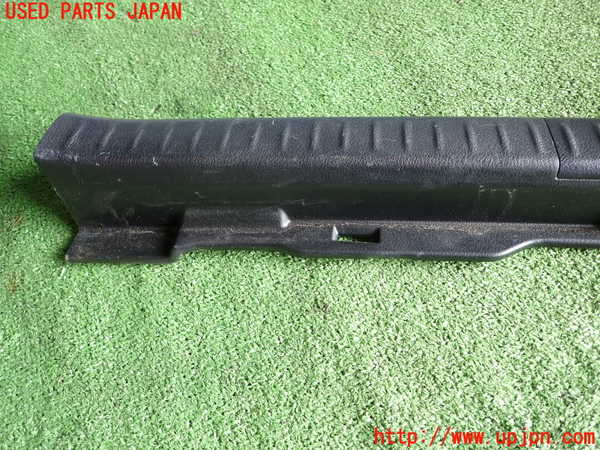 1UPJ-28127773]レクサス・CT200h(ZWA10)ラゲッジトレイ3 中古_m0004.jpg
